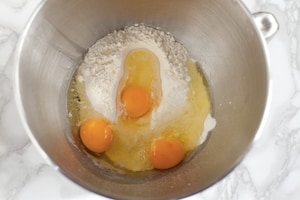 Preparazione Pasta all'uovo - Fase 1