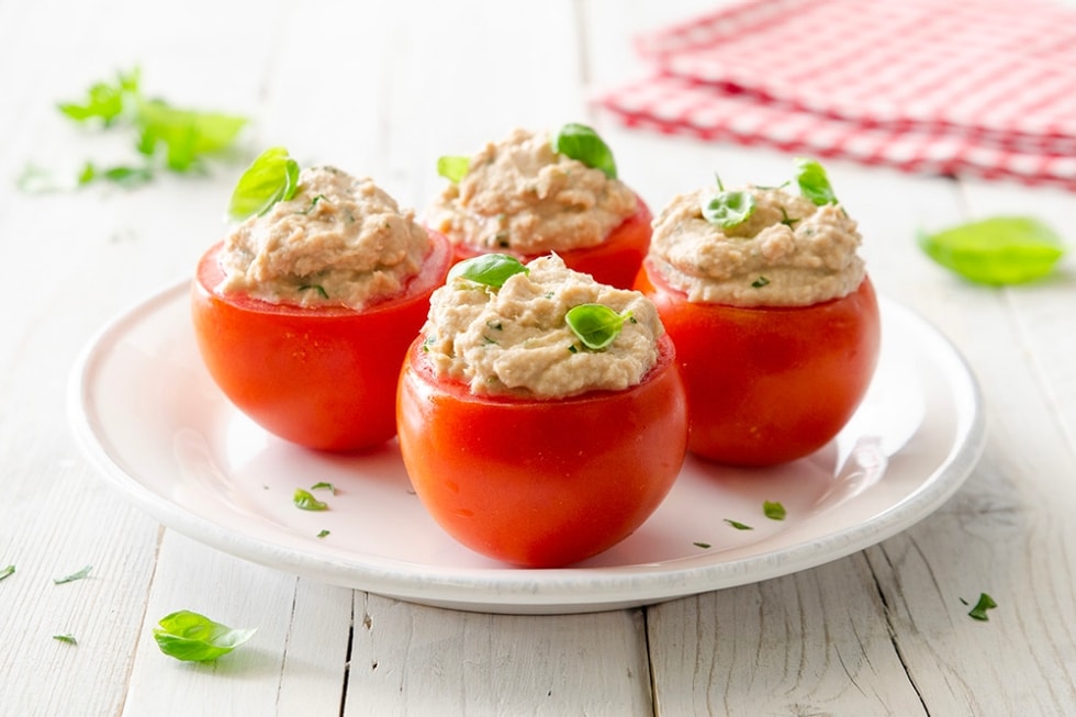 Pomodori ripieni di tonno ricetta