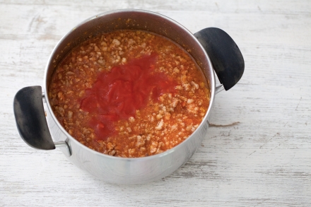 Preparazione Ragù alla bolognese - Fase 4 Preparazione Ragù alla bolognese - Fase 4