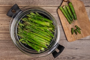 Preparazione Risotto agli asparagi - Fase 1