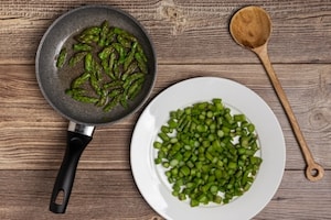 Preparazione Risotto agli asparagi - Fase 2