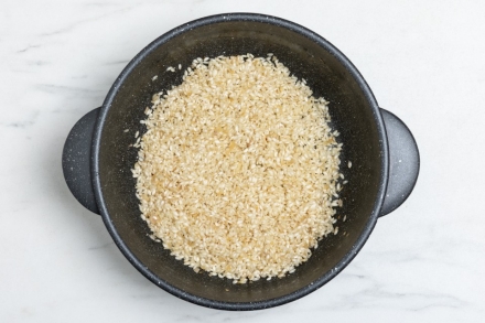 Preparazione Risotto con salsiccia - Fase 2 Preparazione Risotto con salsiccia - Fase 2