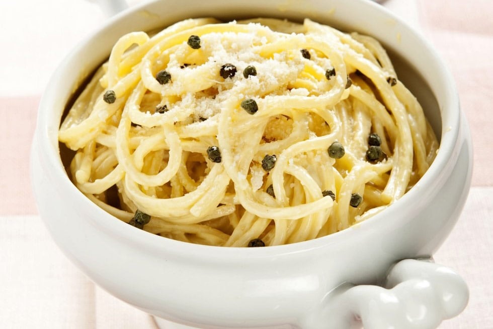 Spaghetti al pepe verde ricetta