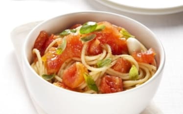 Spaghetti al pomodoro crudo