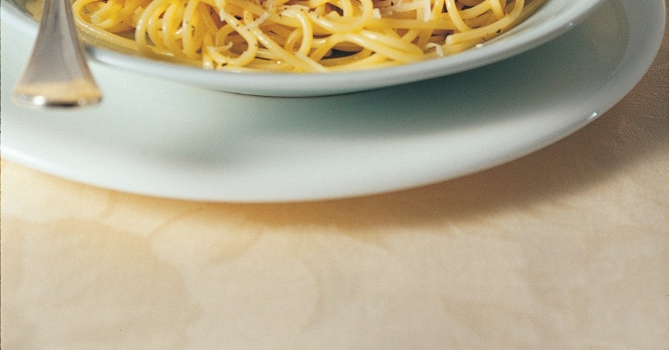 Spaghetti alla salsa di pomodoro ricetta