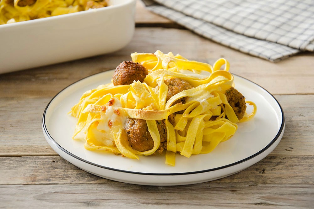 Tagliatelle con polpette ricetta