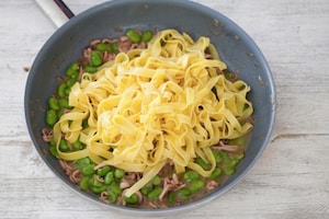 Preparazione Tagliatelle, fave e calamaretti - Fase 2