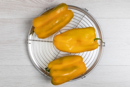 Preparazione Taglierini con mascarpone e peperoni - Fase 1 Preparazione Taglierini con mascarpone e peperoni - Fase 1