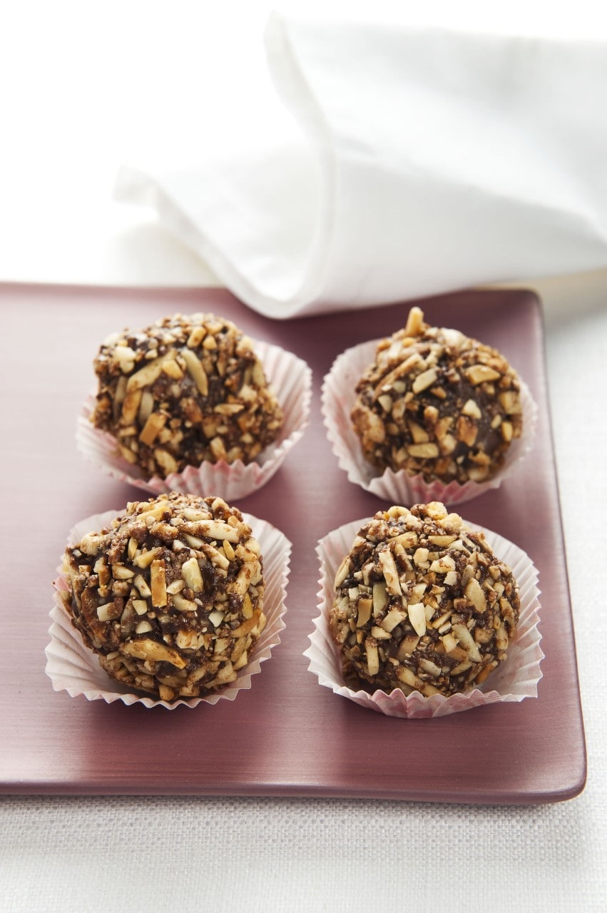 Tartufi al fondente e torrone ricetta