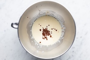 Preparazione Torta al cioccolato morbida - Fase 2