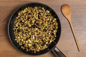 Preparazione Insalata di pasta con caponata di verdure - Fase 2