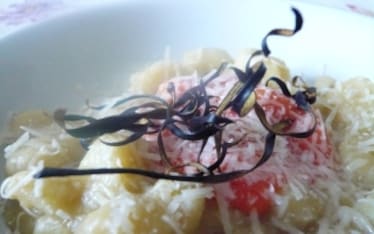 Gnocchi di patate rosse con melanzane
