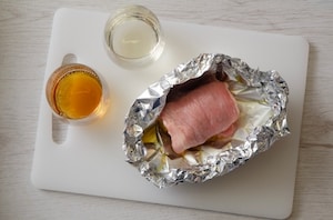 Preparazione Involtini di vitello al cartoccio - Fase 3