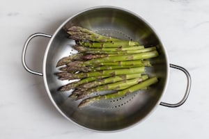 Preparazione Avocado e asparagi - Fase 2