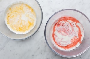 Preparazione Bavarese alle fragole e frutto della passione - Fase 4