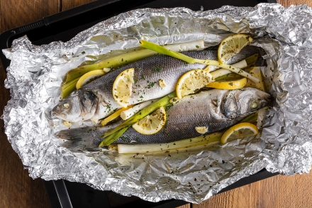 Preparazione Branzino al cartoccio - Fase 2 Preparazione Branzino al cartoccio - Fase 2