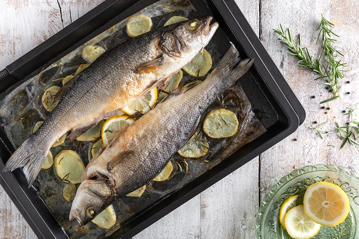 Branzino al forno ricetta