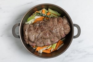 Preparazione Brasato al Barolo - Fase 2