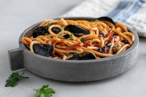 Preparazione Bucatini al sugo di cozze - Fase 3