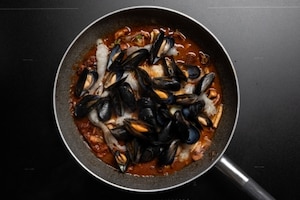 Preparazione Cacciucco alla livornese - Fase 7