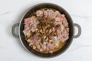 Preparazione Cannelloni di carne e funghi - Fase 3