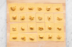 Preparazione Cappellacci di zucca - Fase 4