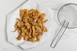 Preparazione Carciofi fritti in pastella - Fase 2