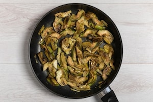 Preparazione Carciofi alle olive e limone - Fase 1