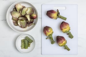 Preparazione Carciofi alla romana - Fase 1