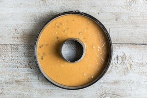 Preparazione Ciambella alle carote - Fase 2