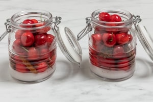 Preparazione Ciliegie sotto spirito - Fase 2