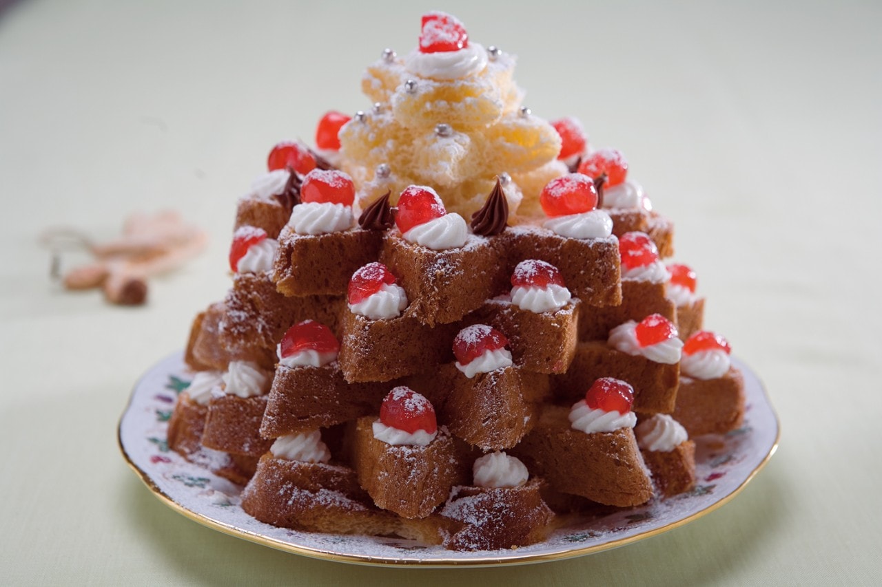 Pandoro di Natale con panna ricetta