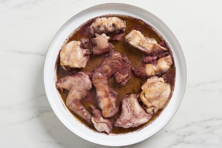 Preparazione Coniglio alle olive - Fase 2 Preparazione Coniglio alle olive - Fase 2