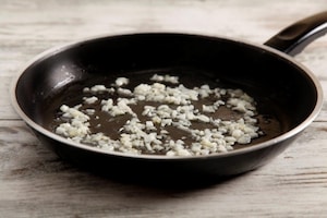 Preparazione Crema di cavolfiore al latte e mandorle - Fase 1