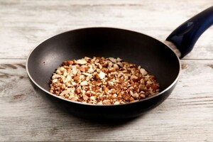 Preparazione Crema di cavolfiore al latte e mandorle - Fase 3