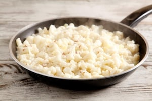 Preparazione Crema di cavolfiore al latte e mandorle - Fase 2