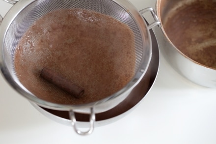Preparazione Crema al cioccolato - Fase 3