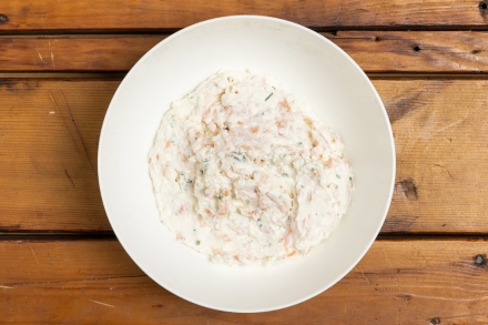 Preparazione Fagottini alla crema di salmone - Fase 2 Preparazione Fagottini alla crema di salmone - Fase 2