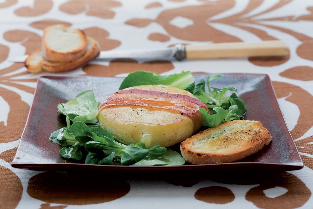 Formaggella, pancetta e insalatina ricetta