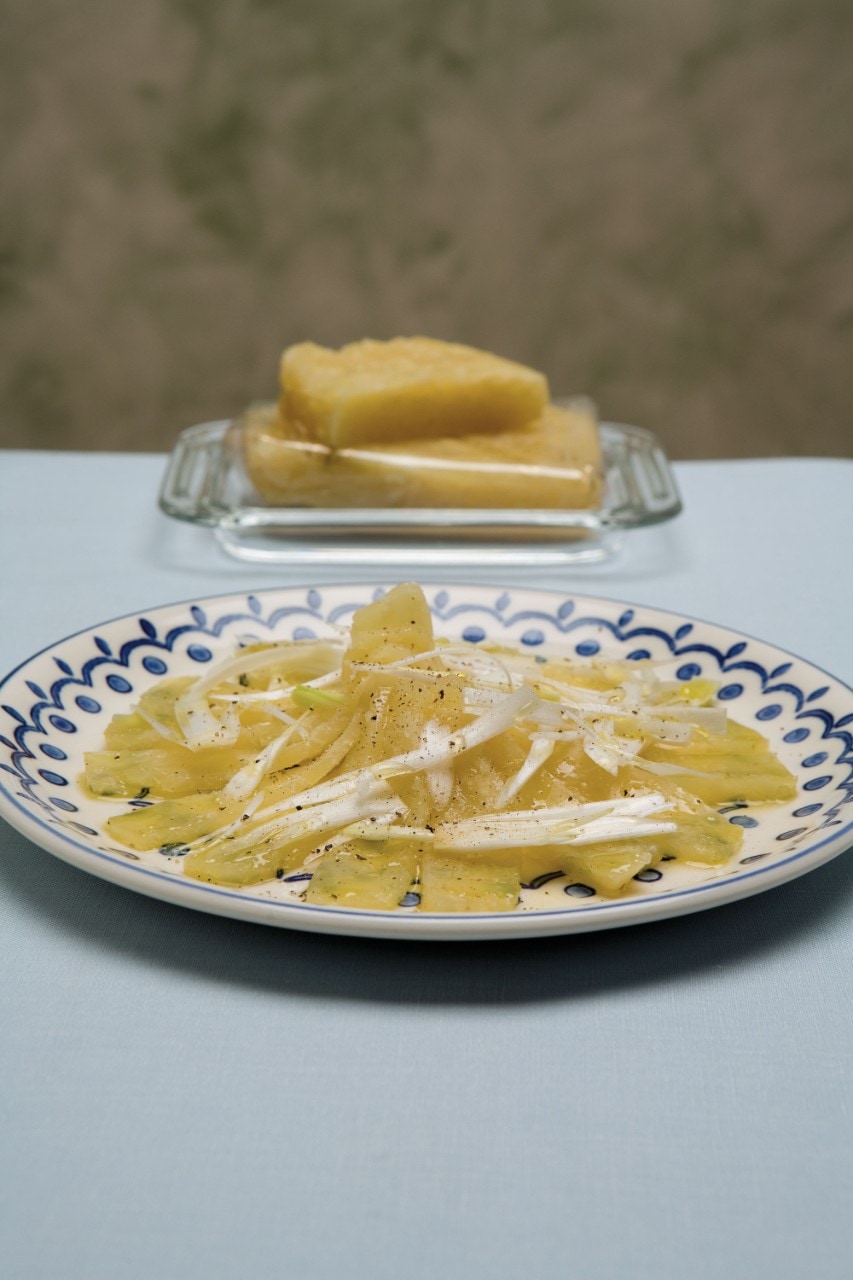 Formaggio grigio e cipolle ricetta