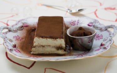 Semifreddo di zabaione e marmellata di castagne
