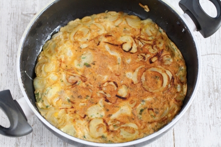 Preparazione Frittata di patate - Fase 4 Preparazione Frittata di patate - Fase 4