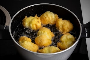 Preparazione Frittelle di San Giuseppe - Fase 3