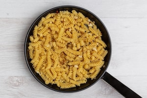 Preparazione Fusilli con la mollica - Fase 1