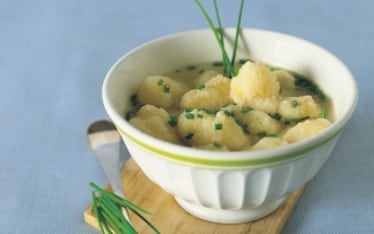 Gnocchetti di semolino in brodo