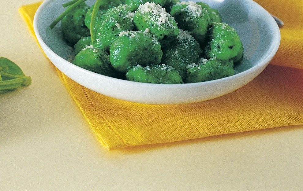 Gnocchetti verdi allo sbrinz ricetta