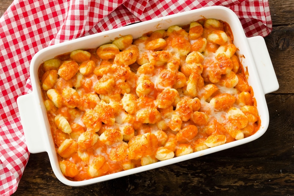 Gnocchi al pomodoro gratinati ricetta