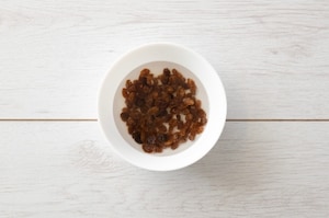 Preparazione Gratin di pancarré e cipolle bianche - Fase 1