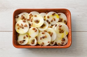 Preparazione Gratin di pancarré e cipolle bianche - Fase 3