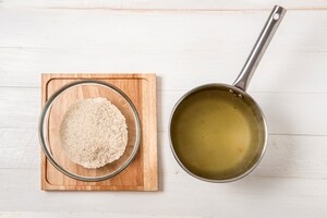 Preparazione Insalata di riso basmati, salmone e spada affumicati - Fase 1
